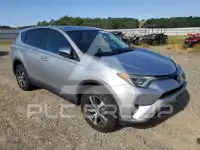 2018 Toyota RAV4 фото