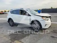 2018 Toyota RAV4 фото