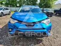 2018 Toyota RAV4 фото