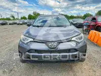 2018 Toyota RAV4 photo