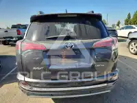 2018 Toyota RAV4 фото