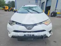 2018 Toyota RAV4 photo
