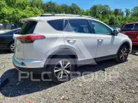 2018 Toyota RAV4 фото