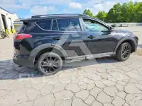 2018 Toyota RAV4 photo