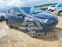 2018 Toyota RAV4 фото