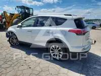 2018 Toyota RAV4 photo