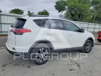 2018 Toyota RAV4 фото