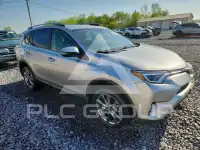 2018 Toyota RAV4 фото
