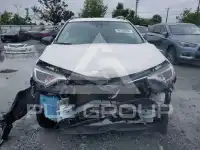 2018 Toyota RAV4 фото