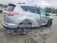 2018 Toyota RAV4 фото