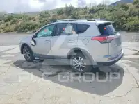 2018 Toyota RAV4 фото