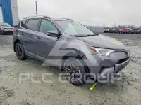 2018 Toyota RAV4 photo