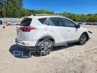 2018 Toyota RAV4 фото
