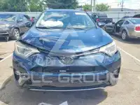 2018 Toyota RAV4 фото