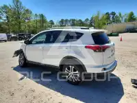 2018 Toyota RAV4 фото