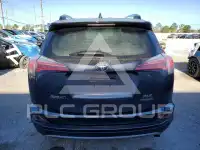 2018 Toyota RAV4 photo