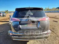 2018 Toyota RAV4 фото
