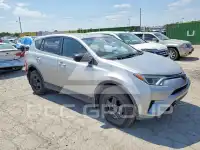 2018 Toyota RAV4 фото