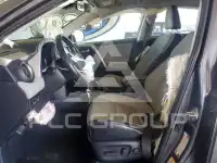 2018 Toyota RAV4 фото