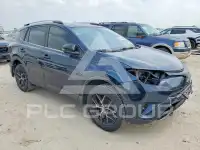 2018 Toyota RAV4 фото