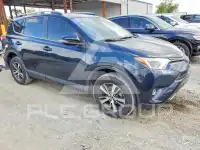 2018 Toyota RAV4 фото