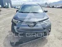 2018 Toyota RAV4 фото