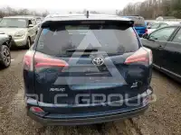 2018 Toyota RAV4 фото
