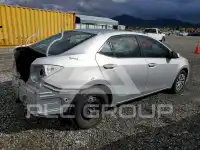 2018 Toyota COROLLA фото