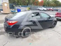 2018 Toyota COROLLA фото