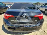 2018 Toyota COROLLA фото