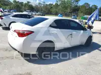 2018 Toyota COROLLA фото