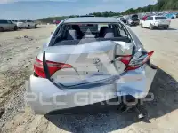 2018 Toyota COROLLA фото