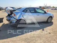 2018 Toyota COROLLA фото