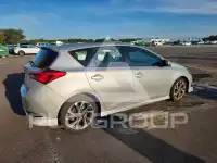 2018 Toyota COROLLA фото