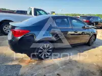 2018 Toyota COROLLA фото