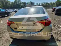 2018 Toyota COROLLA фото