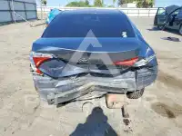 2018 Toyota COROLLA фото