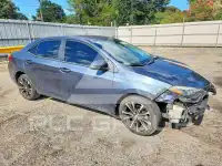 2018 Toyota COROLLA фото