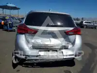 2018 Toyota COROLLA фото