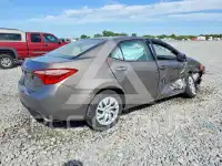 2018 Toyota COROLLA фото