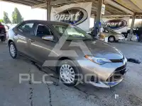 2018 Toyota COROLLA фото