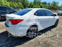 2018 Toyota COROLLA фото
