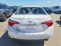 2018 Toyota COROLLA фото