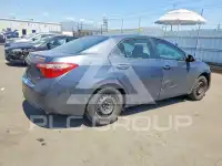 2018 Toyota COROLLA фото