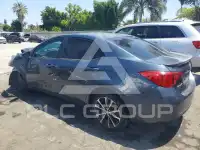 2018 Toyota COROLLA фото