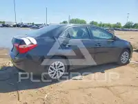 2018 Toyota COROLLA фото