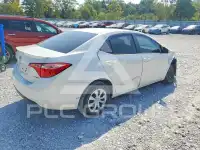 2018 Toyota COROLLA фото