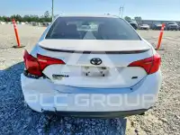 2018 Toyota COROLLA фото