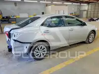 2018 Toyota COROLLA фото