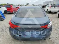2018 Toyota COROLLA фото